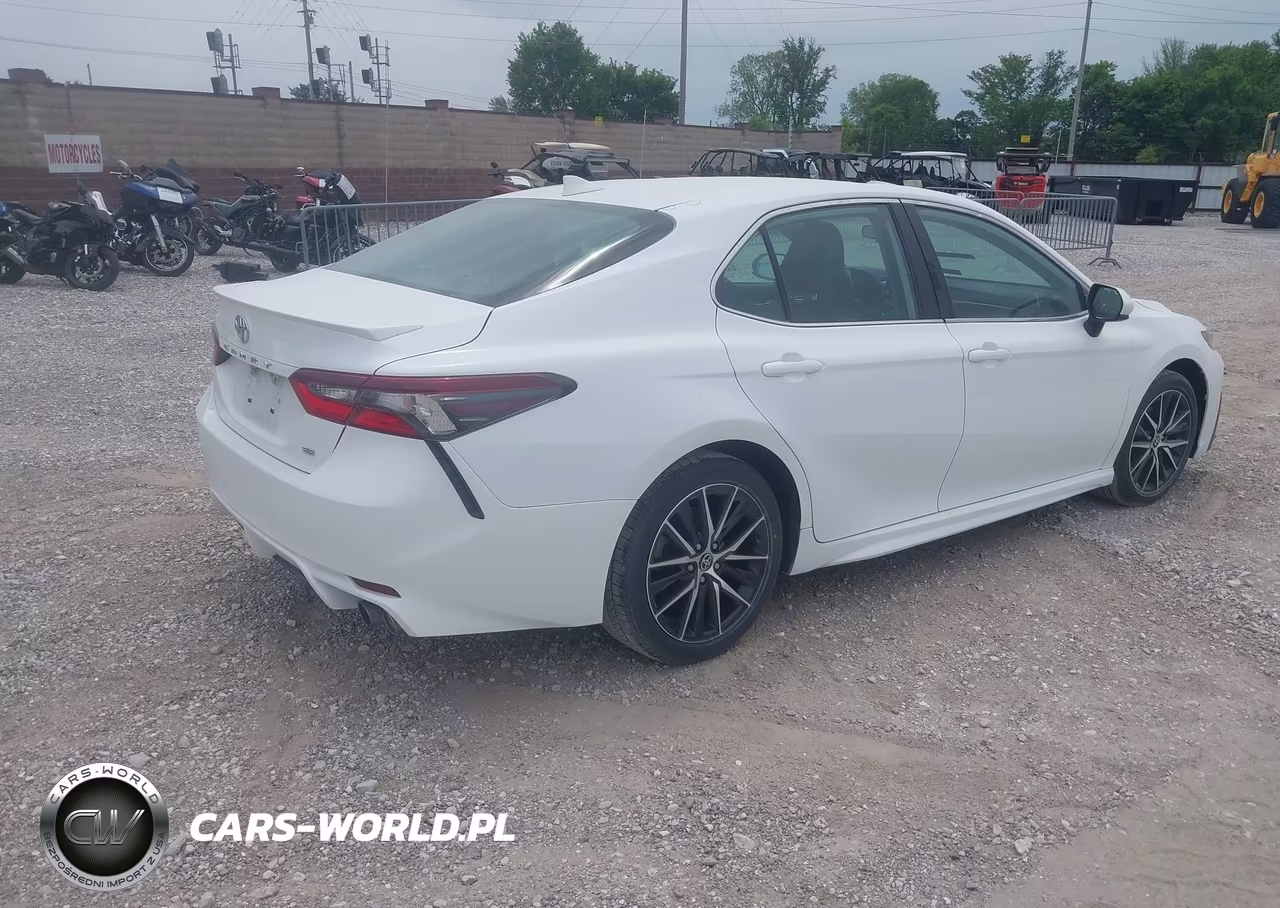 2021 Toyota Camry Se VIN:4T1G11AK4MU561720 - 4