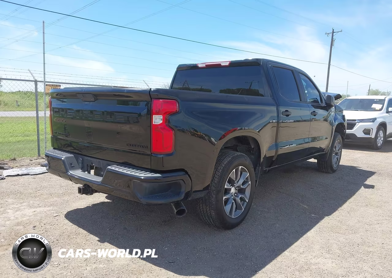 2020 Chevrolet Silverado 1500 2Wd Short Bed Custom VIN:1GCPWBEK2LZ277462 - 4