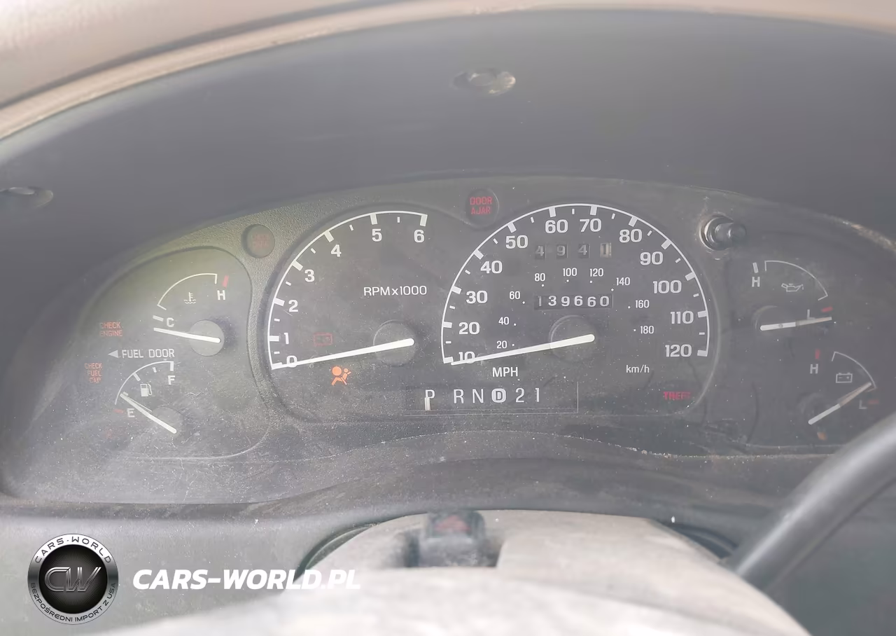 2000 Ford Explorer Xlt VIN:1FMZU73E9YUB29463 - 7