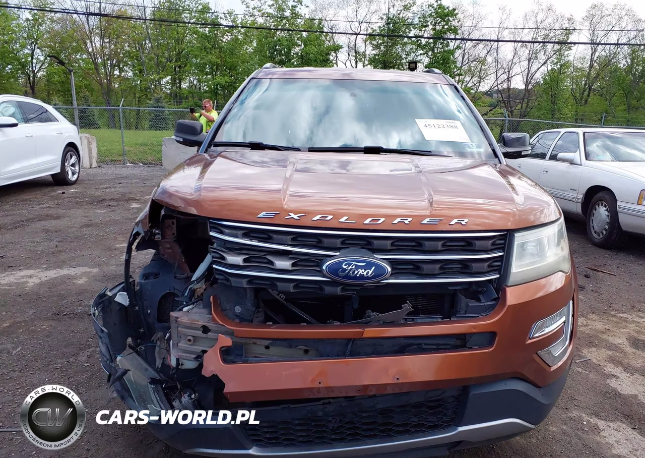 2017 Ford Explorer Xlt VIN:1FM5K7D8XHGA03057 - 12
