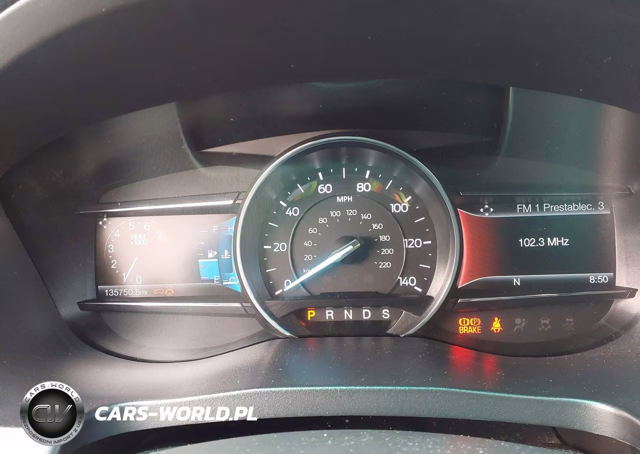 2017 Ford Explorer Xlt VIN:1FM5K7D8XHGA03057 - 7