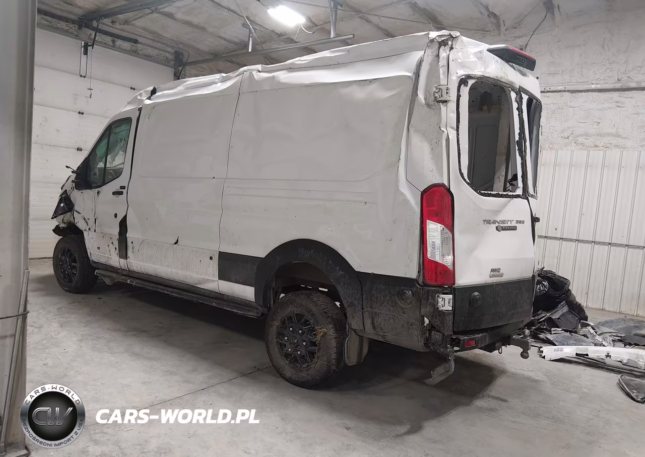 2024 Ford Transit-350 VIN:1FTBW2CG4RKA17557 - 3