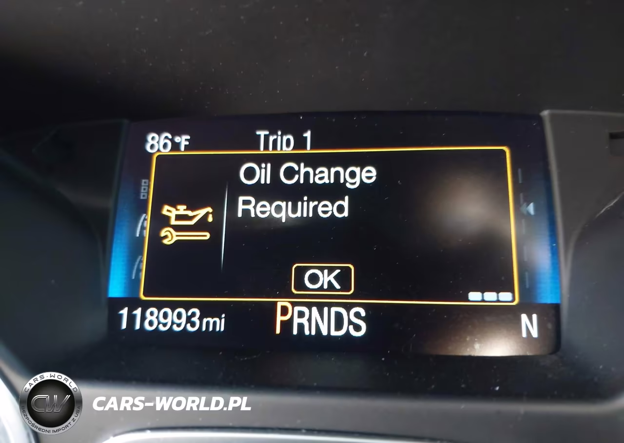 2018 Ford Focus Titanium VIN:1FADP3J27JL202015 - 15