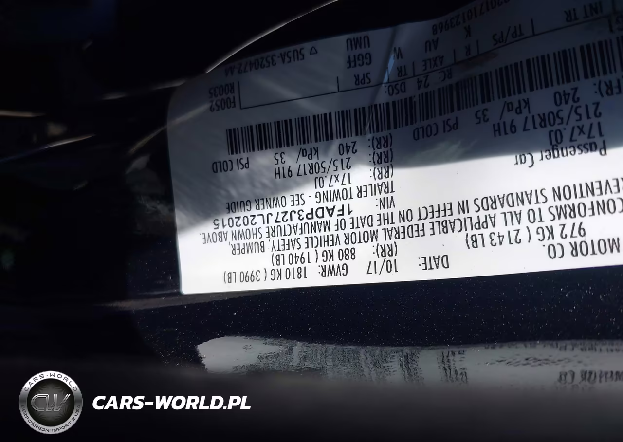 2018 Ford Focus Titanium VIN:1FADP3J27JL202015 - 9