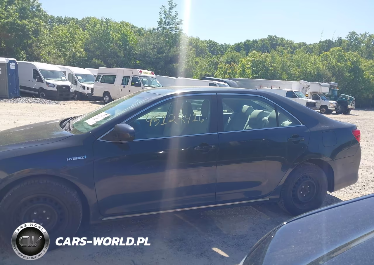 2013 Toyota Camry Hybrid Le VIN:4T1BD1FK2DU071819 - 15