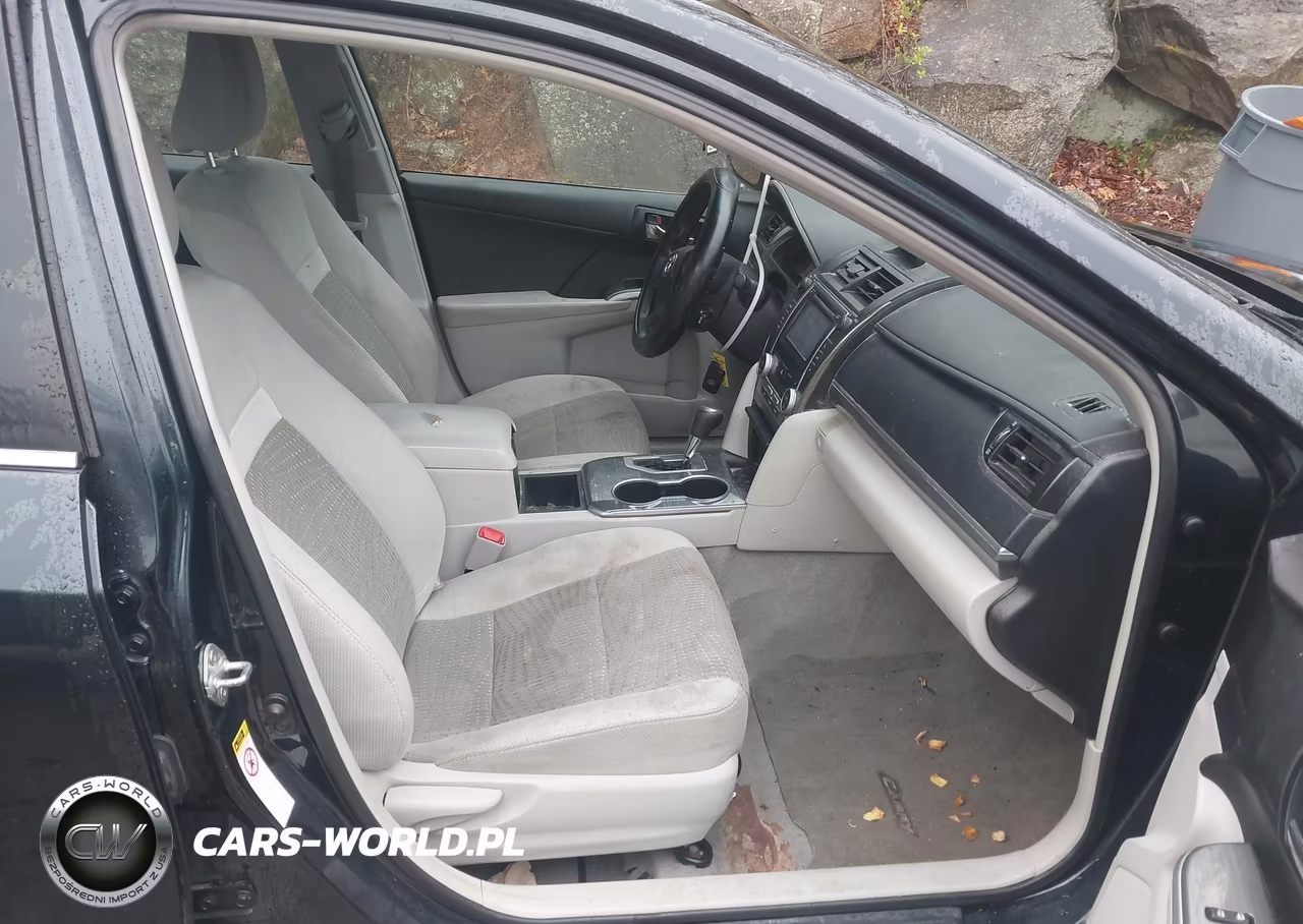 2013 Toyota Camry Hybrid Le VIN:4T1BD1FK2DU071819 - 5