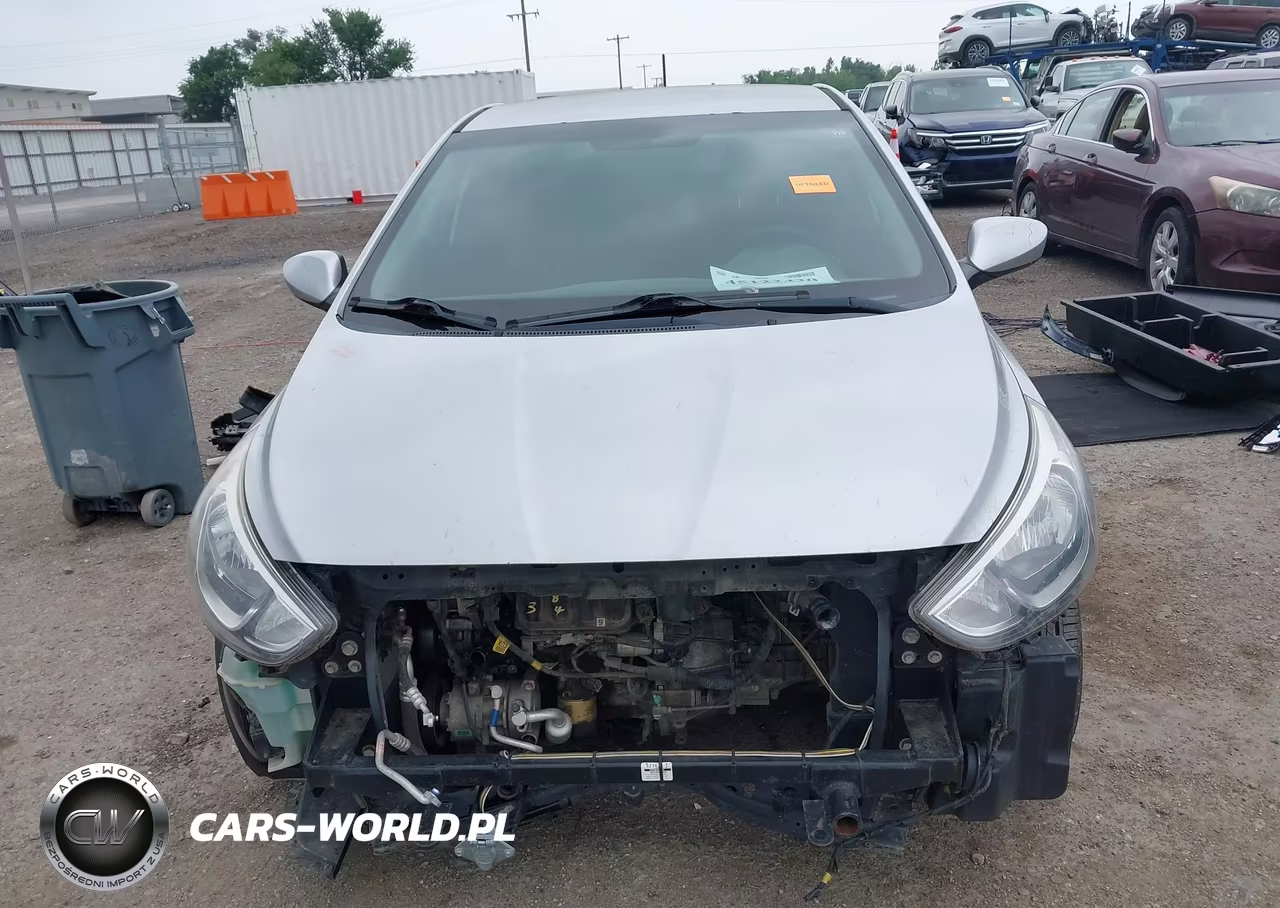 2015 Hyundai Accent Gs VIN:KMHCT5AE2FU212584 - 13