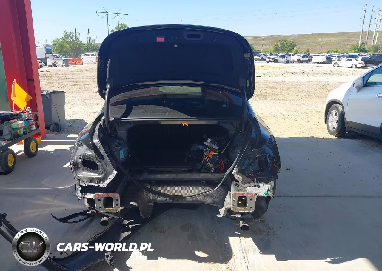 2018 Mercedes-Benz C 300 VIN:55SWF4JB4JU276148 - 17