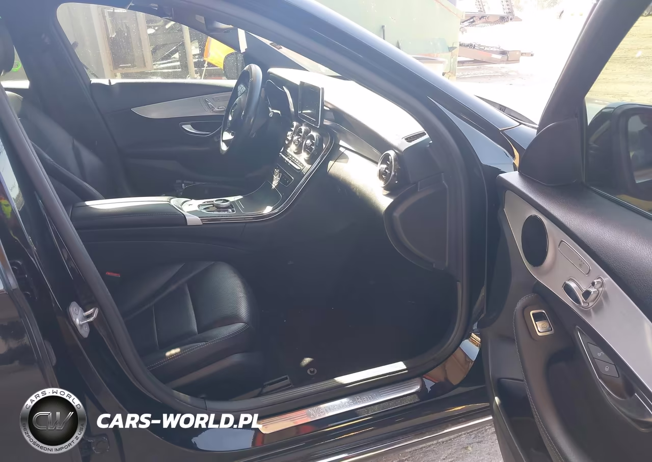 2018 Mercedes-Benz C 300 VIN:55SWF4JB4JU276148 - 5