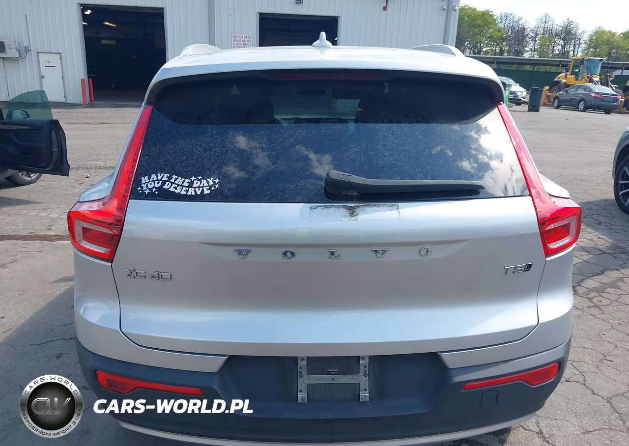 2019 Volvo Xc40 T5 Momentum VIN:YV4162UK3K2146066 - 16