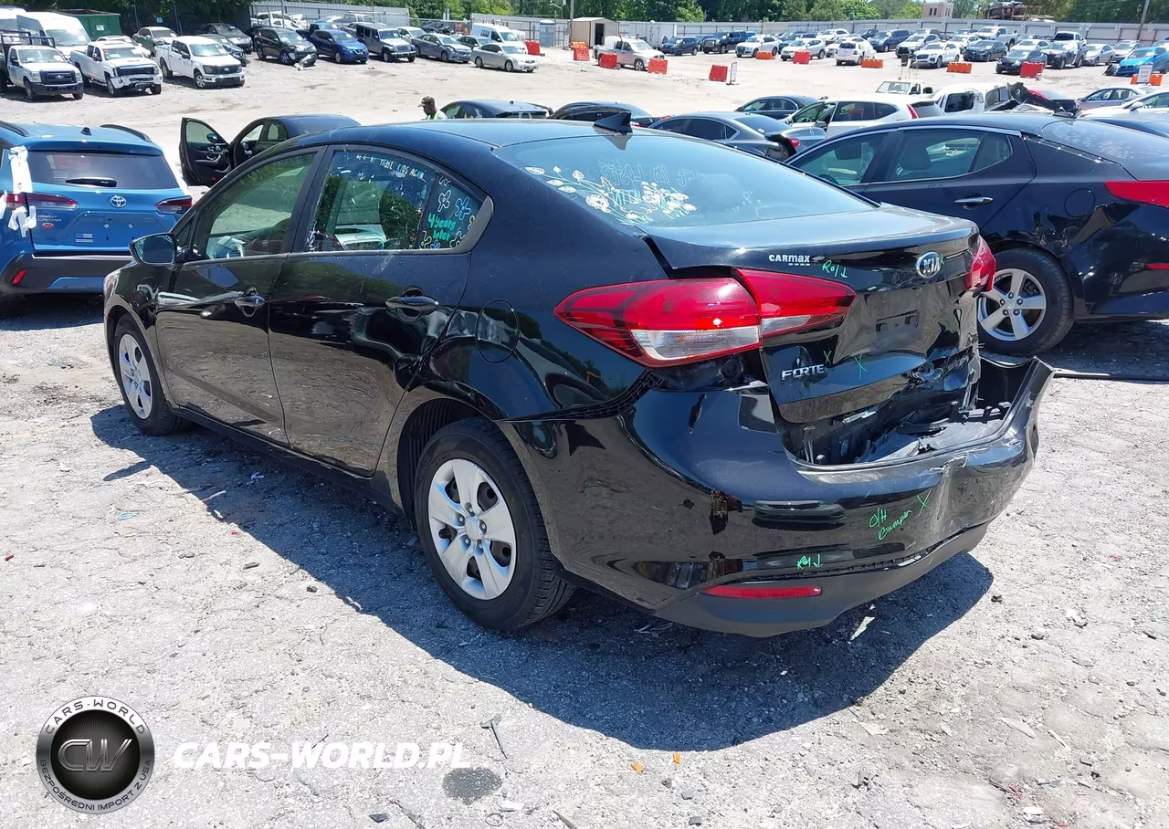 2018 Kia Forte Lx VIN:3KPFL4A79JE256358 - 3