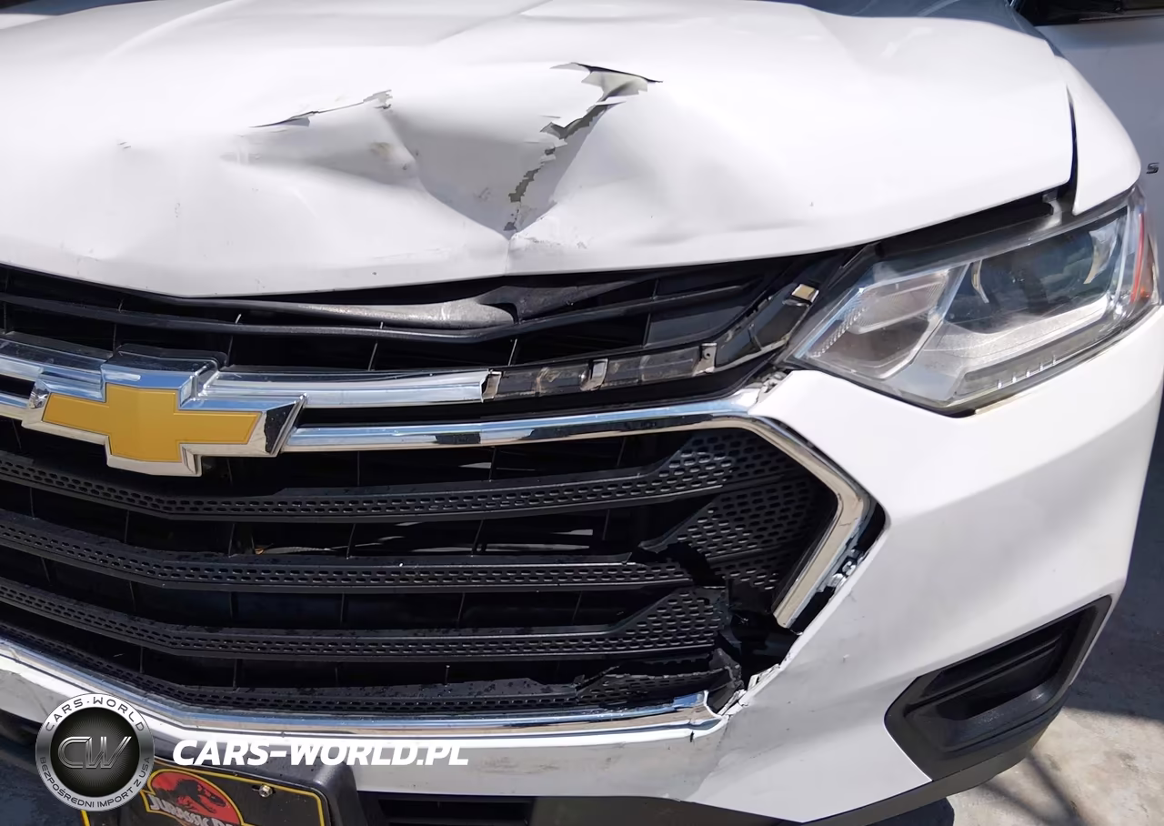 2018 Chevrolet Traverse Ls VIN:1GNERFKWXJJ117250 - 6