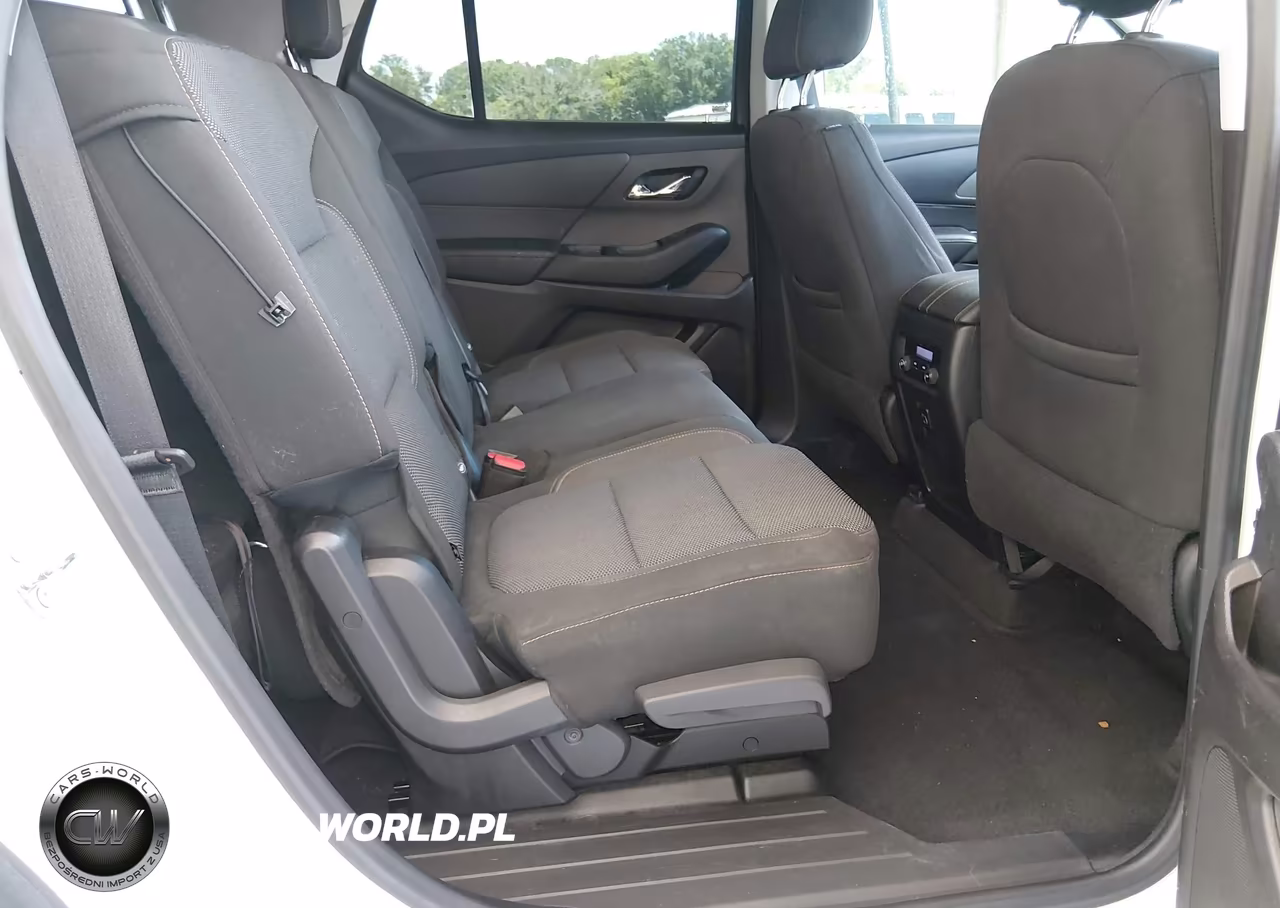 2018 Chevrolet Traverse Ls VIN:1GNERFKWXJJ117250 - 8