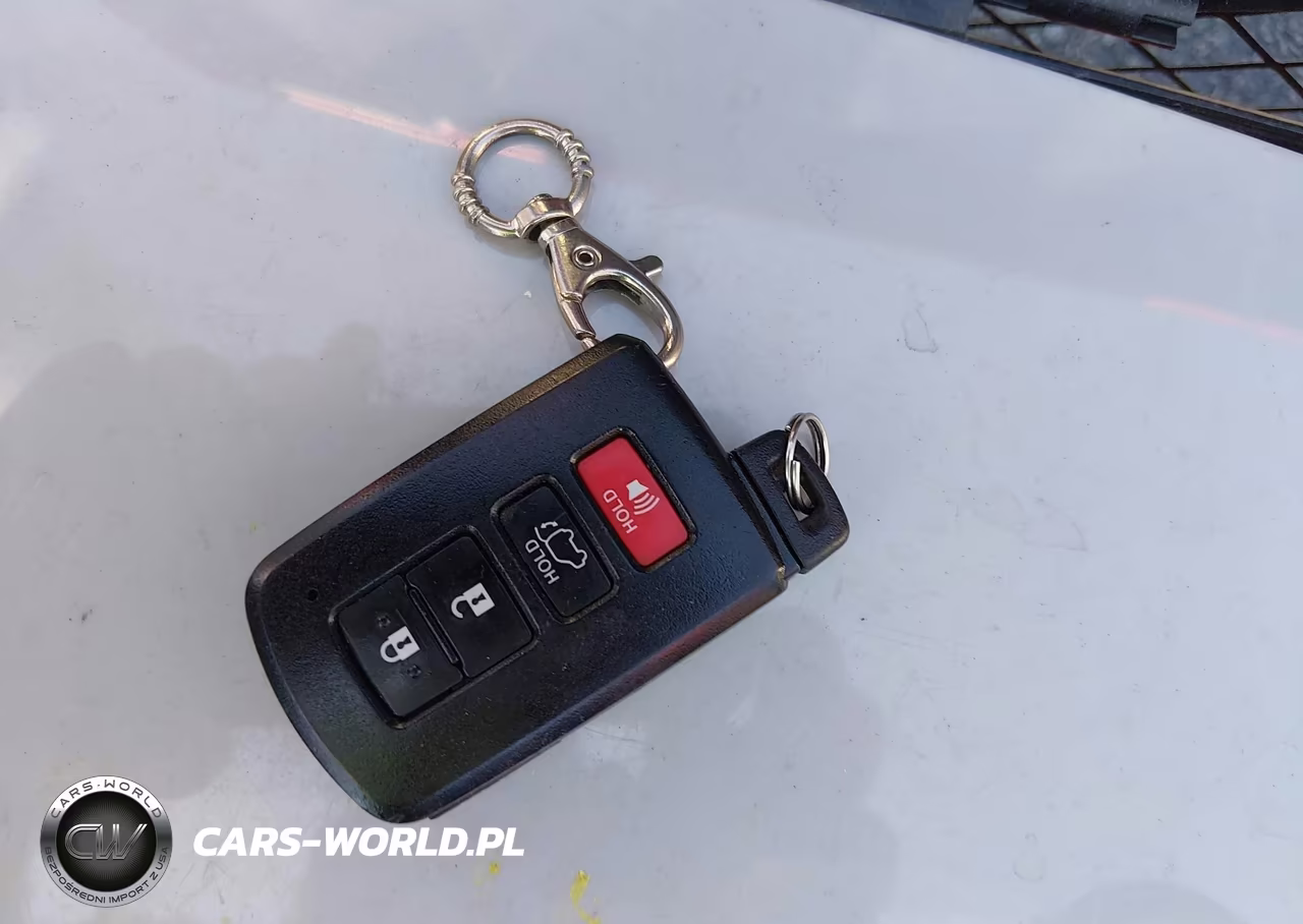 2019 Toyota Highlander Xle VIN:5TDKZRFH5KS561245 - 11