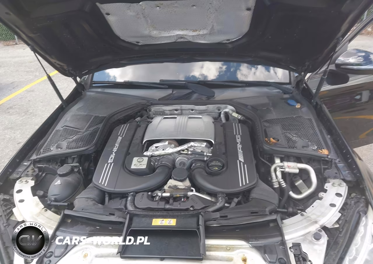 2017 Mercedes-Benz Amg C 63 VIN:55SWF8GBXHU216416 - 10