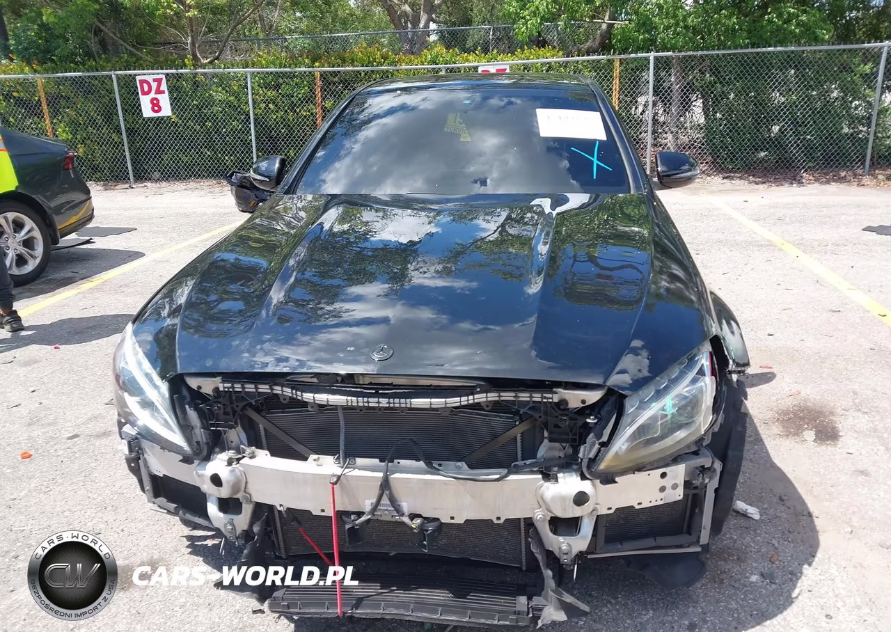 2017 Mercedes-Benz Amg C 63 VIN:55SWF8GBXHU216416 - 12