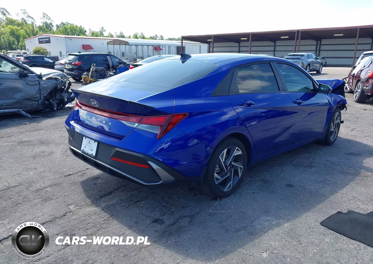 2025 Hyundai Elantra Sel Sport VIN:KMHLM4DG7SU031544 - 4