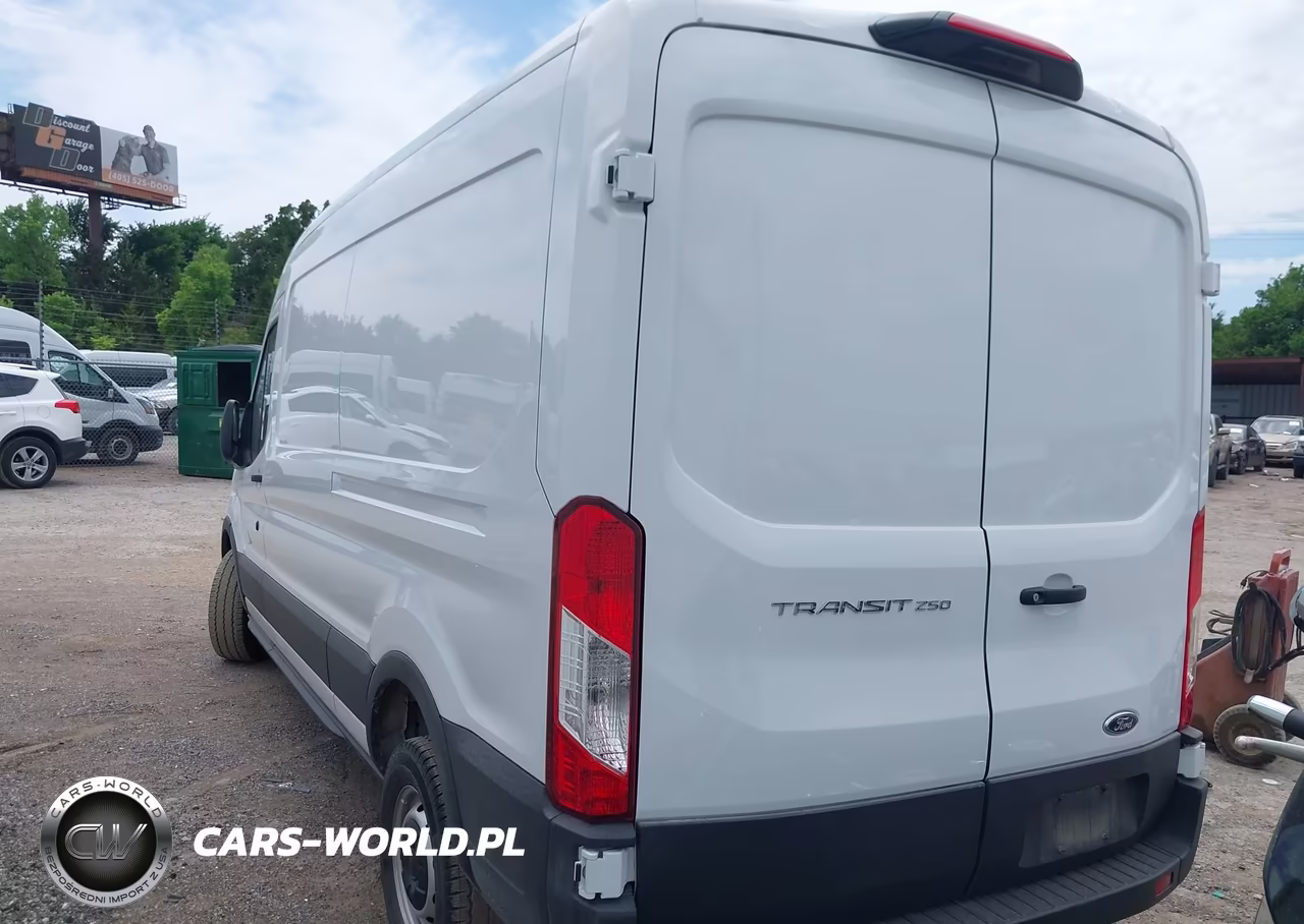 2025 Ford Transit-250 VIN:1FTBR1C89SKB19114 - 3