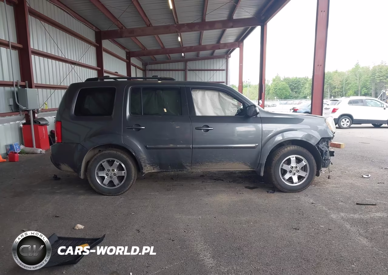 2010 Honda Pilot Touring VIN:5FNYF4H91AB036147 - 12