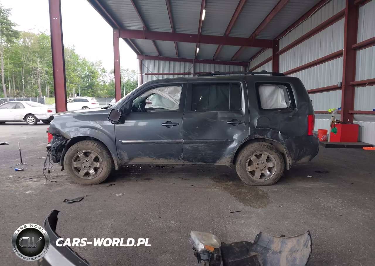 2010 Honda Pilot Touring VIN:5FNYF4H91AB036147 - 13