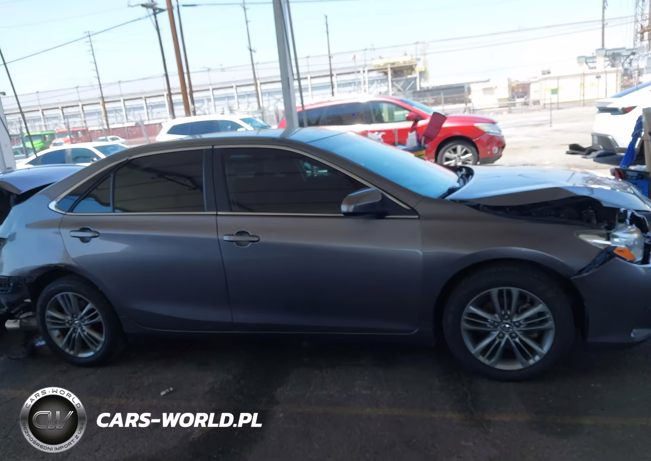 2015 Toyota Camry Se VIN:4T1BF1FK3FU983825 - 13