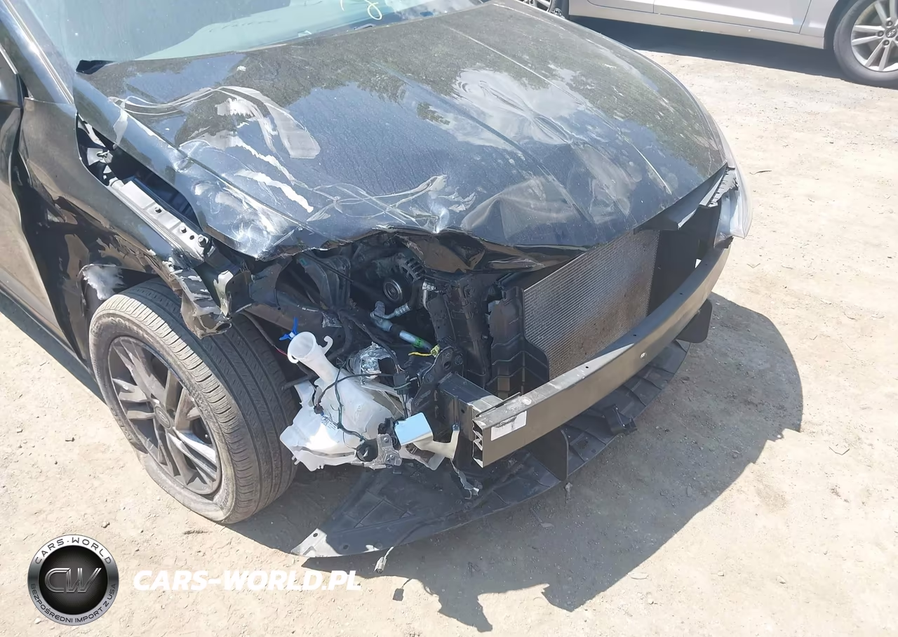 2020 Hyundai Elantra Value Edition VIN:5NPD84LF9LH624503 - 6