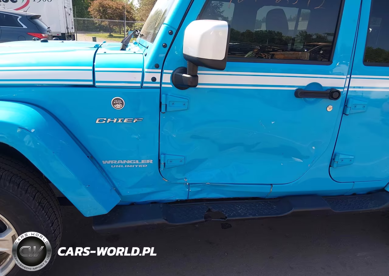 2017 Jeep Wrangler Unlimited Chief Edition 4X4 VIN:1C4BJWEG0HL667160 - 6