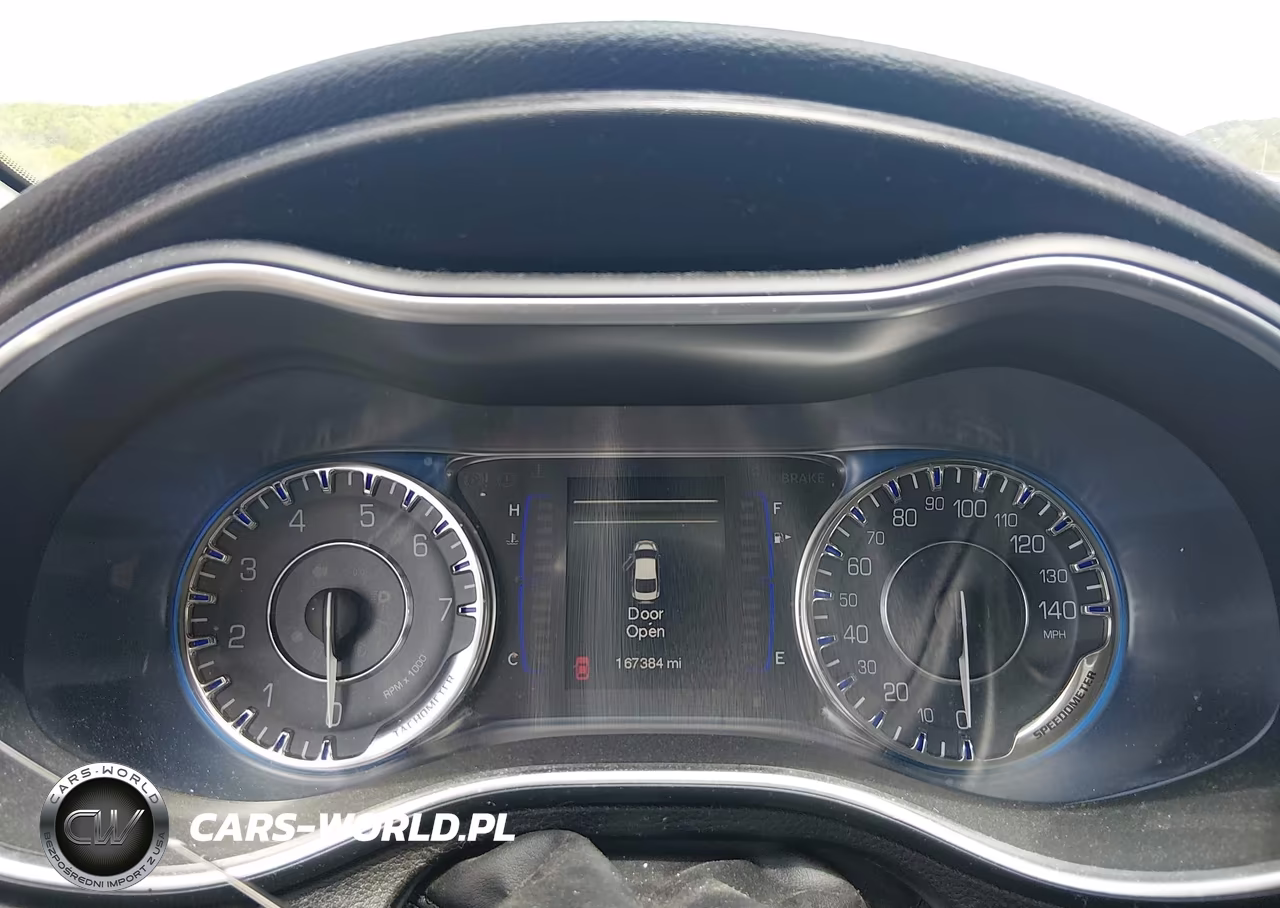 2015 Chrysler 200 Limited VIN:1C3CCCAB1FN688290 - 7