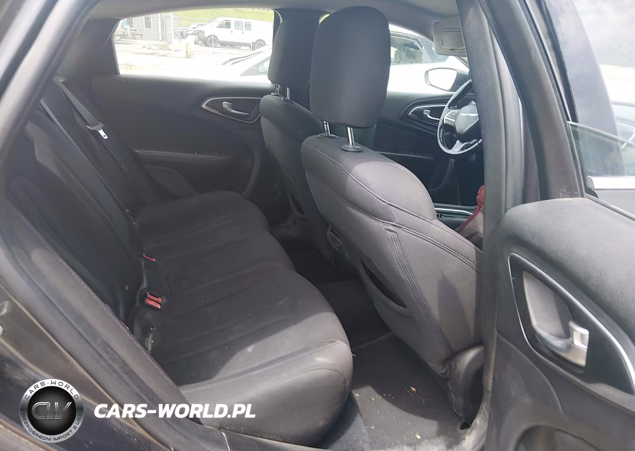 2015 Chrysler 200 Limited VIN:1C3CCCAB1FN688290 - 8