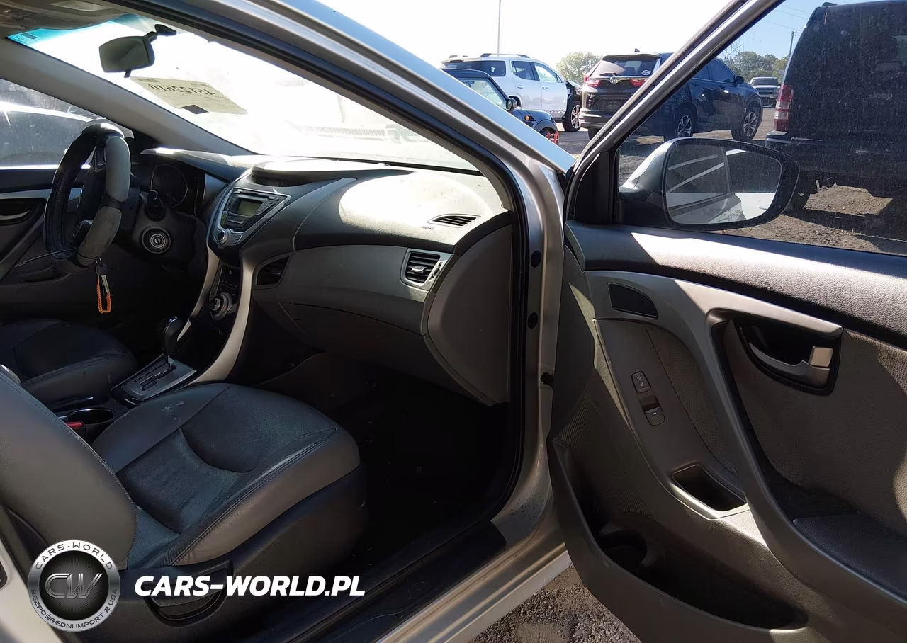 2011 Hyundai Elantra Limited VIN:5NPDH4AE8BH000779 - 5