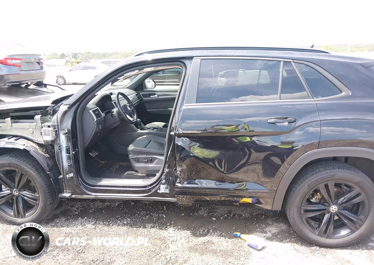 2023 Volkswagen Atlas Cross Sport 3.6L V6 Sel-3.6L V6 Sel R-Line Black VIN:1V2SE2CA5PC216380 - 15