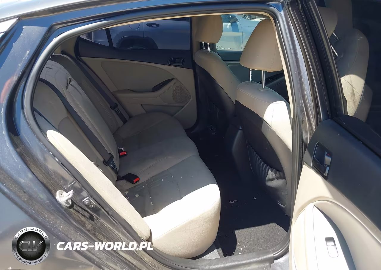 2015 Kia Optima Lx VIN:KNAGM4A74F5628805 - 8