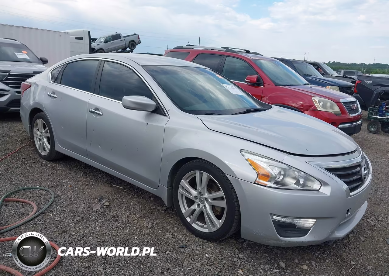 2013 Nissan Altima 3.5 S – zdjęcie 1 z 11