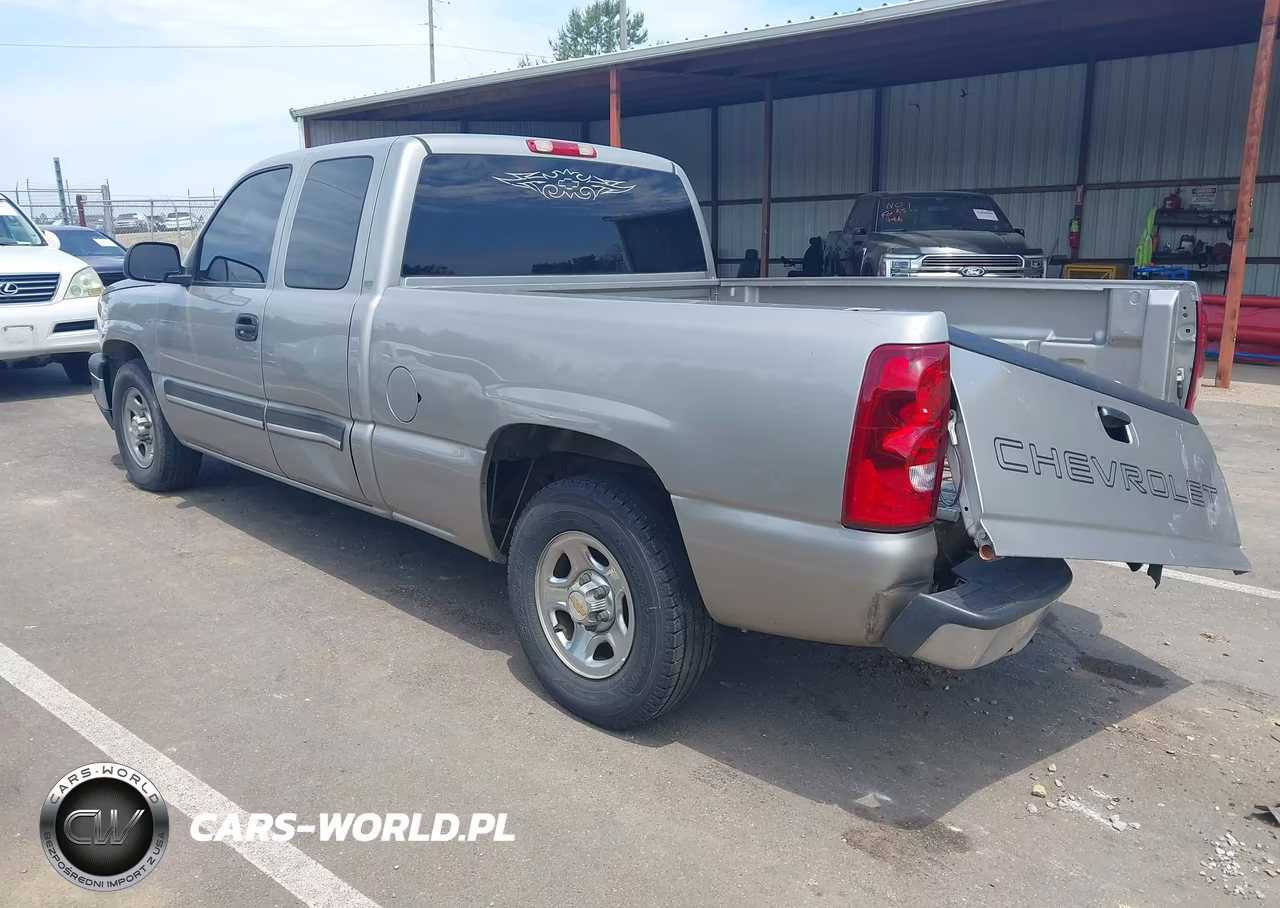 2003 Chevrolet Silverado 1500 VIN:2GCEC19XX31313424 - 3