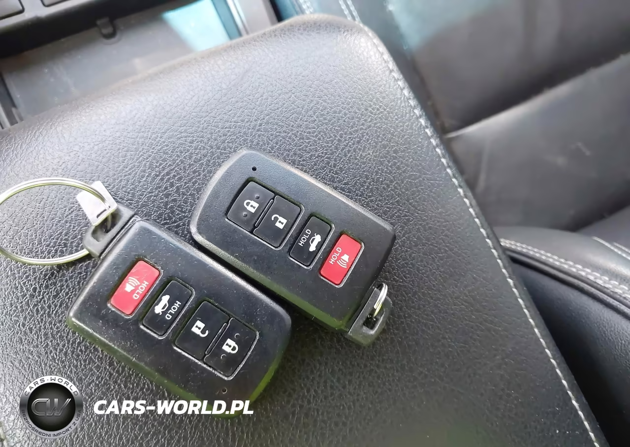 2015 Toyota Camry Hybrid Xle VIN:4T1BD1FK8FU145652 - 11