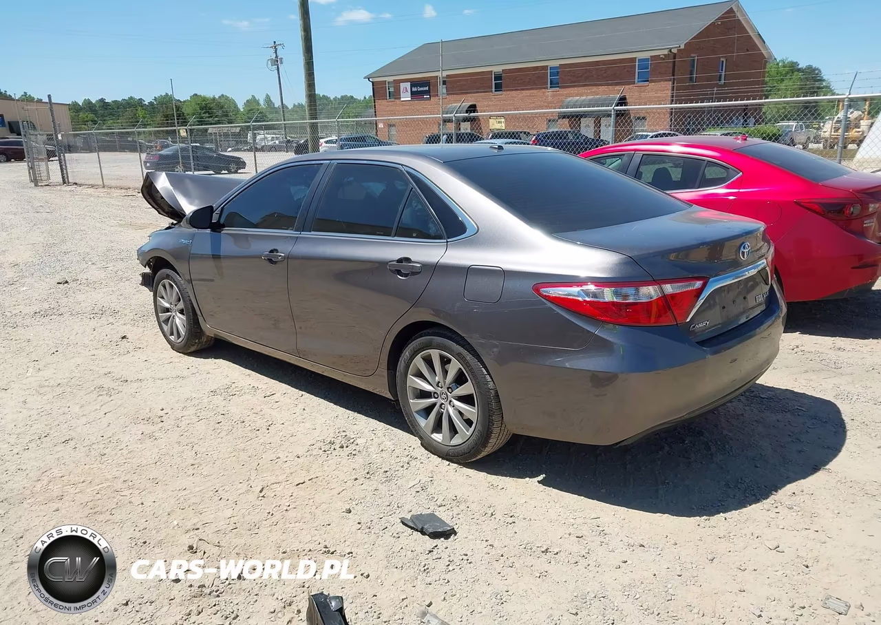 2015 Toyota Camry Hybrid Xle VIN:4T1BD1FK8FU145652 - 3