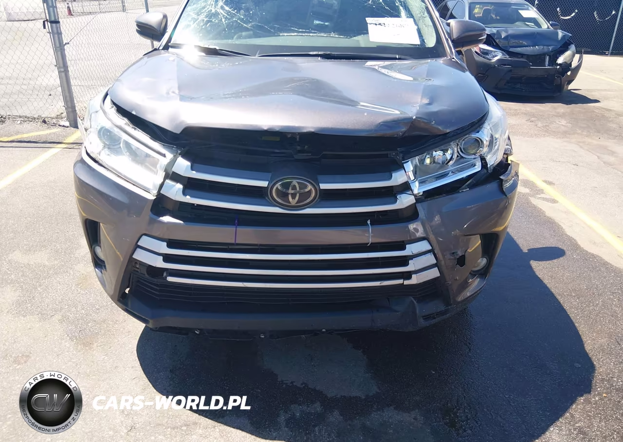 2019 Toyota Highlander Xle VIN:5TDKZRFH4KS561933 - 6