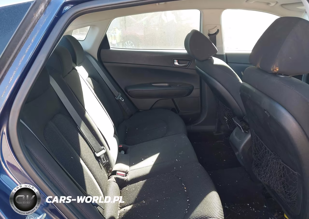 2019 Kia Optima Lx VIN:5XXGT4L35KG340636 - 8
