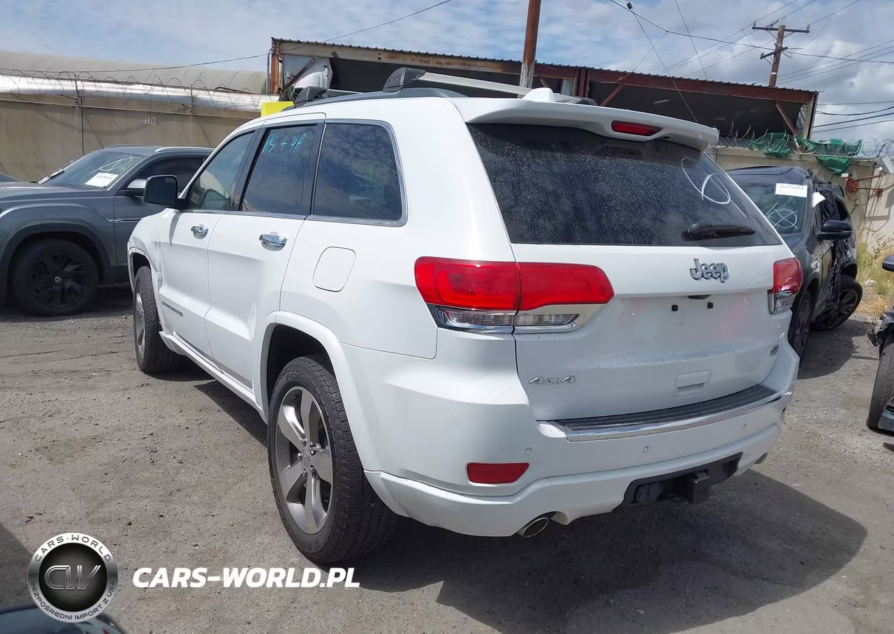 2015 Jeep Grand Cherokee Overland VIN:1C4RJFCG5FC783372 - 3
