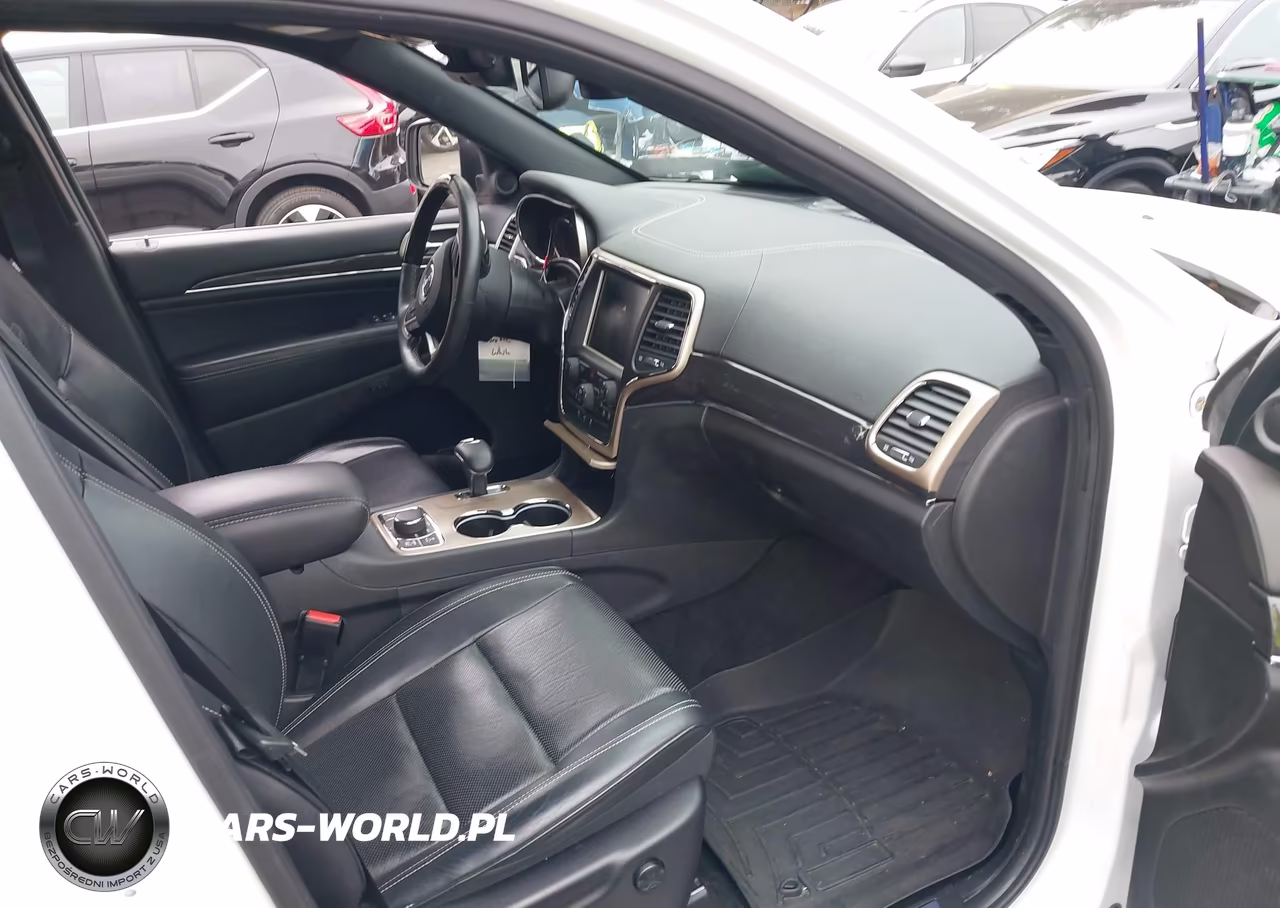 2015 Jeep Grand Cherokee Overland VIN:1C4RJFCG5FC783372 - 5