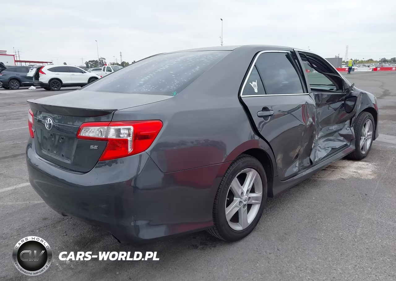 2012 Toyota Camry Se VIN:4T1BF1FK6CU079060 - 4