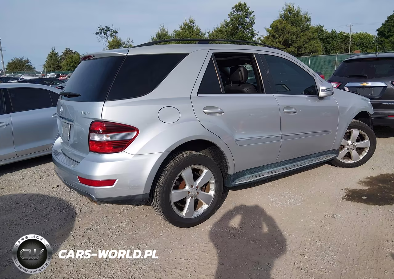 2011 Mercedes-Benz Ml 350 4Matic VIN:4JGBB8GB0BA746367 - 4