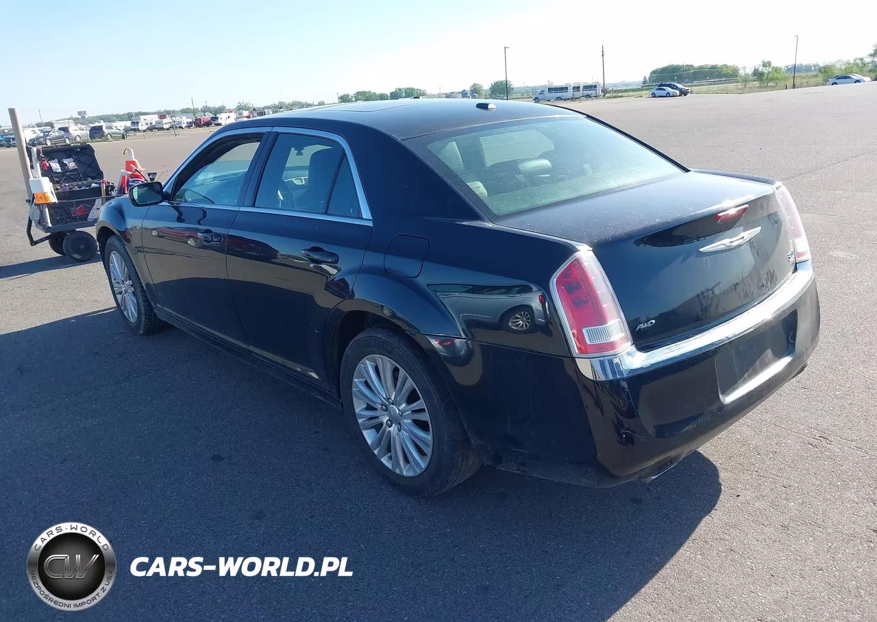 2013 Chrysler 300 Motown VIN:2C3CCARG9DH592188 - 3