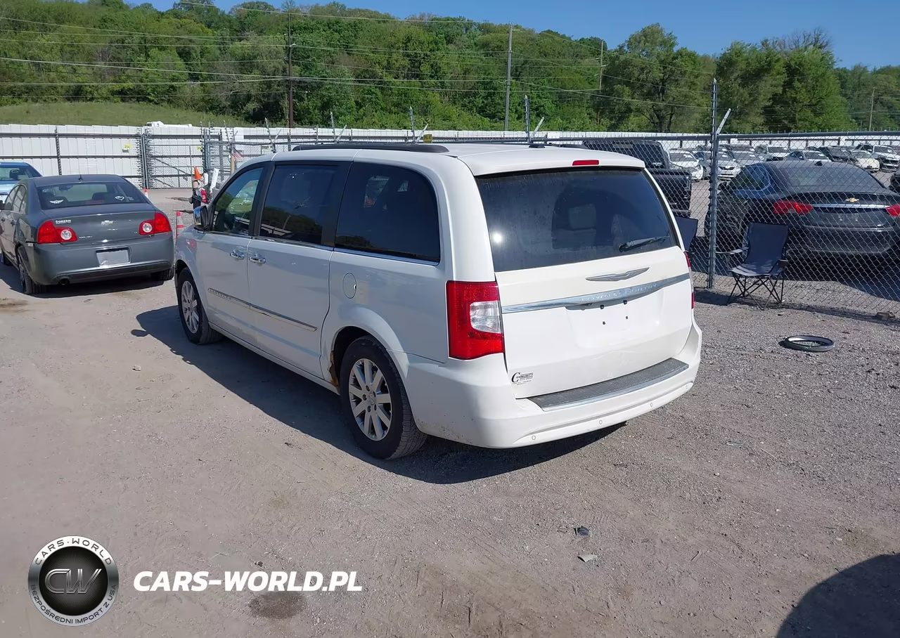 2012 Chrysler Town & Country Touring-L VIN:2C4RC1CG1CR326834 - 3