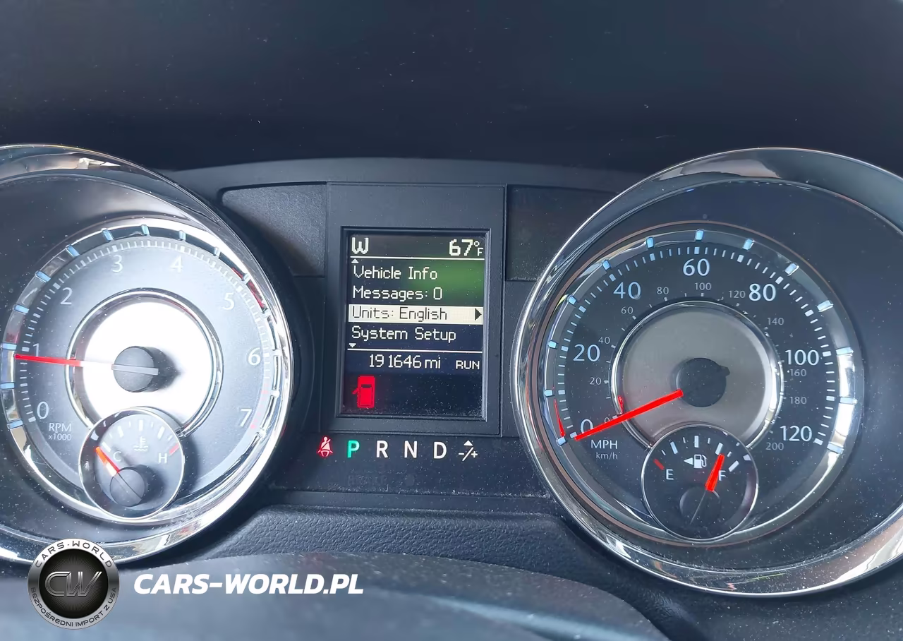 2012 Chrysler Town & Country Touring-L VIN:2C4RC1CG1CR326834 - 7