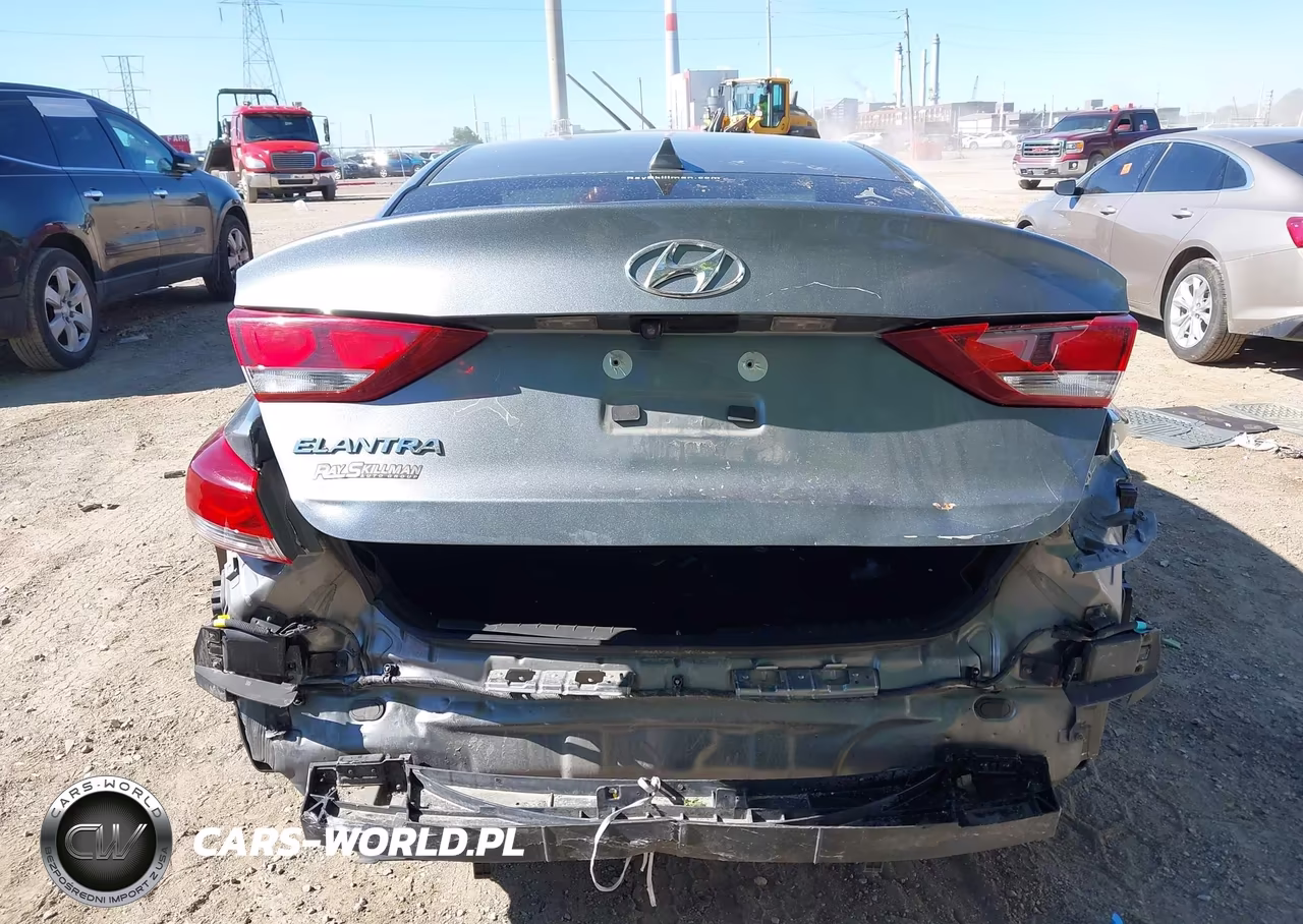 2018 Hyundai Elantra Sel VIN:KMHD84LF5JU585617 - 16