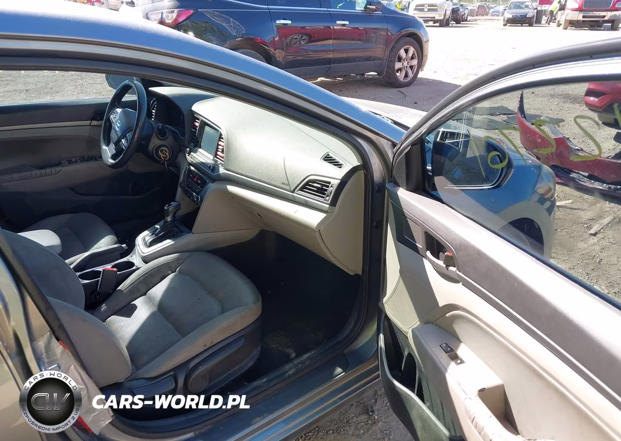 2018 Hyundai Elantra Sel VIN:KMHD84LF5JU585617 - 5