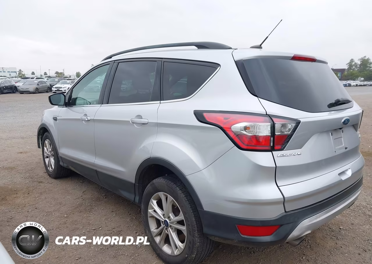 2018 Ford Escape Se VIN:1FMCU0GD9JUC90920 - 15