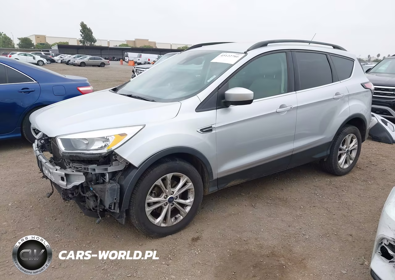 2018 Ford Escape Se VIN:1FMCU0GD9JUC90920 - 2