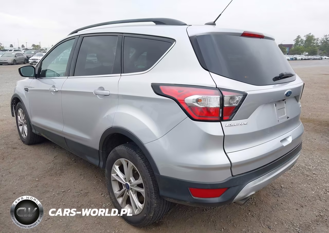 2018 Ford Escape Se VIN:1FMCU0GD9JUC90920 - 3